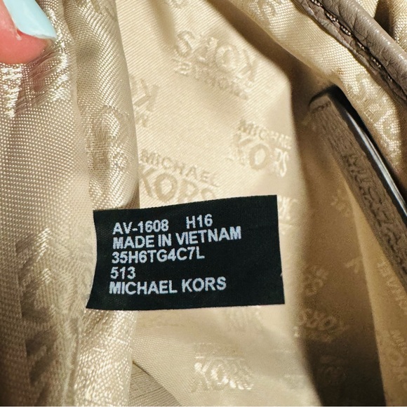 NWOT Michael Kors | Brooklyn Leather Mini Grommets Crossbody Bag, Cinder Taupe - Picture 11 of 12